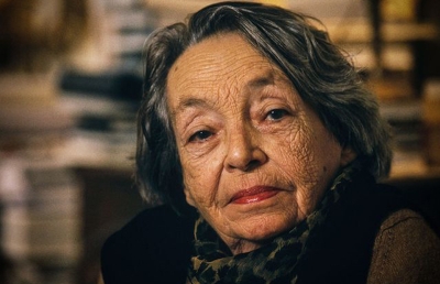 Marguerite Duras: «Τα πουλιά είναι σαν την αγάπη. Υπήρχαν πάντα. Όλα τα είδη εξαφανίζονται, αλλά όχι τα πουλιά. Όπως η αγάπη..»