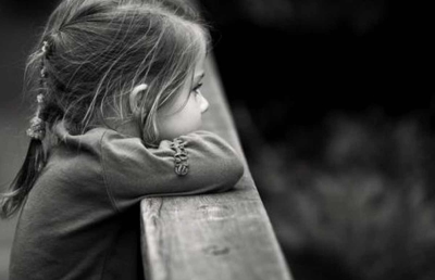 "Μη γελάς. Δεν είναι αστείο."