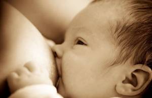 Μητρικό γάλα: Το καλύτερο "ενεργειακό" ποτό του κόσμου