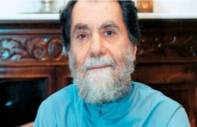 “Εμείς οι παπάδες έχουμε πολλές νευρώσεις σχετικά με τον ερωτισμό”