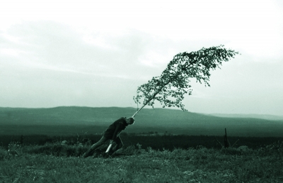 Πωλ Μπόουλς: «Ο θάνατος βρίσκεται πάντα καθ' οδόν...»