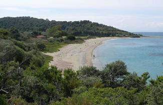 9 μυστικές νησίδες για ιδιωτικές βουτιές