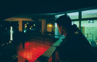 Η μοναχικότητα είναι μια από τις πιο αντιφατικές καταστάσεις