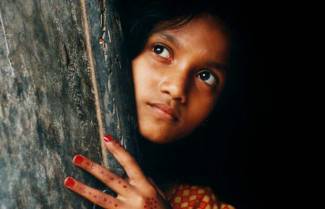 Ορκισμένες παρθένες και άλλες γυναίκες στα άκρα... (video)