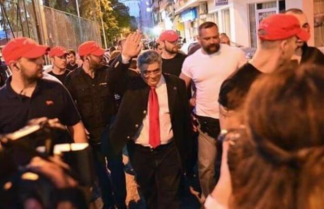 Μπορεί να ωφεληθεί η Χρυσή Αυγή από τη δολοφονία των μελών της;