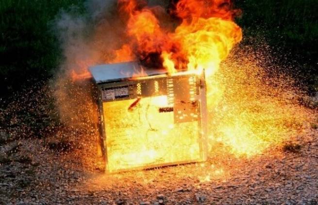 Η ασφαλέστερη καταστροφή δεδομένων - θερμίτης!