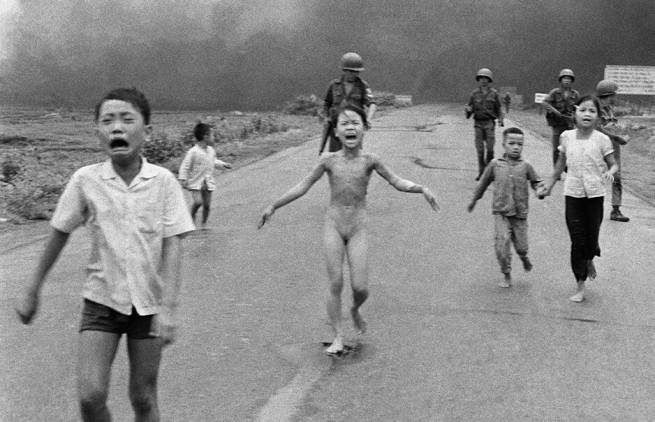 Το «κορίτσι της ναπάλμ»  (video)