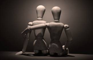 Πώς πρέπει να παρηγορούμε ένα φίλο που νιώθει άσχημα;