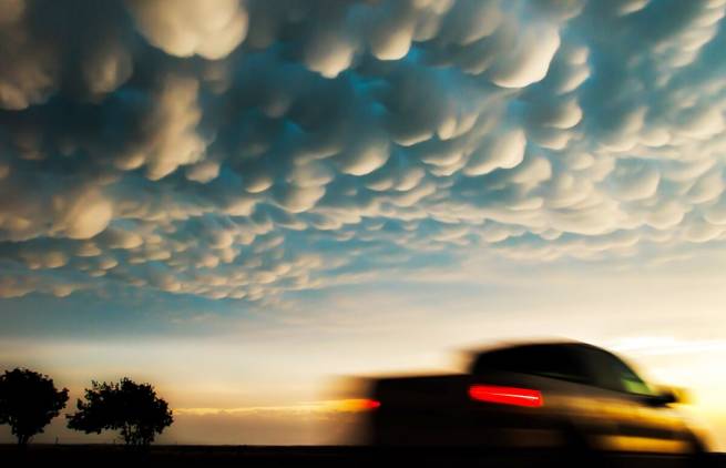 «Mammatus Clouds»: «Σύννεφα του γυναικείου μαστού»