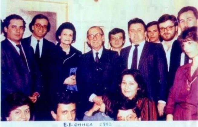 Πιστοί στις συνήθειες του παρελθόντος