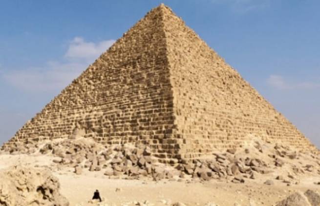 Έτσι μετακινούσαν οι αρχαίοι Αιγύπτιοι τους ογκόλιθους των Πυραμίδων