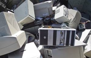 13 Πράγματα που πρέπει να ξεφορτωθείτε από το σπίτι σας αμέσως! (video)