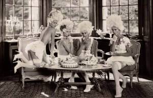 Η  Δυναστεία του Φυσιολογικού