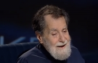 Πατήρ Φιλόθεος Φάρος: «Στη μέση ηλικία, υπάρχει χρόνος για ριζικές αλλαγές στη ζωή μας και για έναν αληθινό έρωτα..» (video)