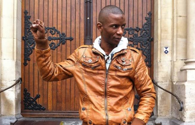 Υπόθεση Μαμαντού Μπα: «Αν δεν φύγεις από την Ελλάδα θα πεθάνεις»