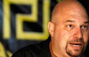 Ρατσιστικό παραλήρημα Παναγιώταρου: "Σπουδαία προσωπικότητα ο Χίτλερ, Αλβανή αδελφή ο σκηνοθέτης του Corpus Christi" (video)