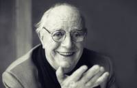 Dario Fo: «Αυτές οι «μαύρες» περίοδοι μας δίνουν την ευκαιρία να ξανασκεφτούμε τον εαυτό μας..»