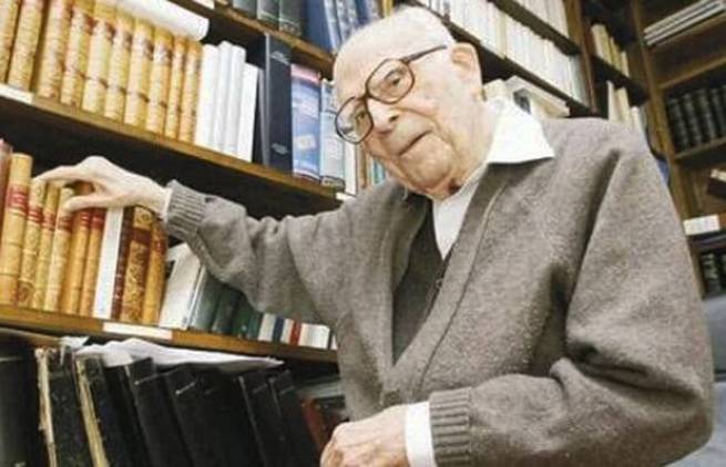 Ο Κριαράς και η δήθεν καταστροφή της ελληνικής γλώσσας