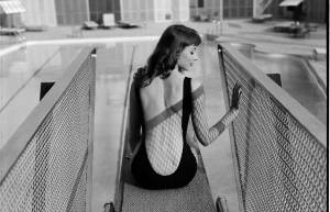 Vikki Dougan: Η αληθινή Jessica Rabbit (video)