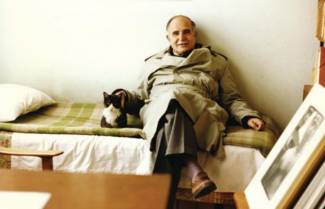 Ντίνος Χριστιανόπουλος - «Η Γάτα»