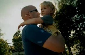 Στιγμές με τον μπαμπά (video)