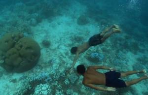 Η φοβερή ικανότητα των τσιγγάνων της Ταϊλάνδης (video)